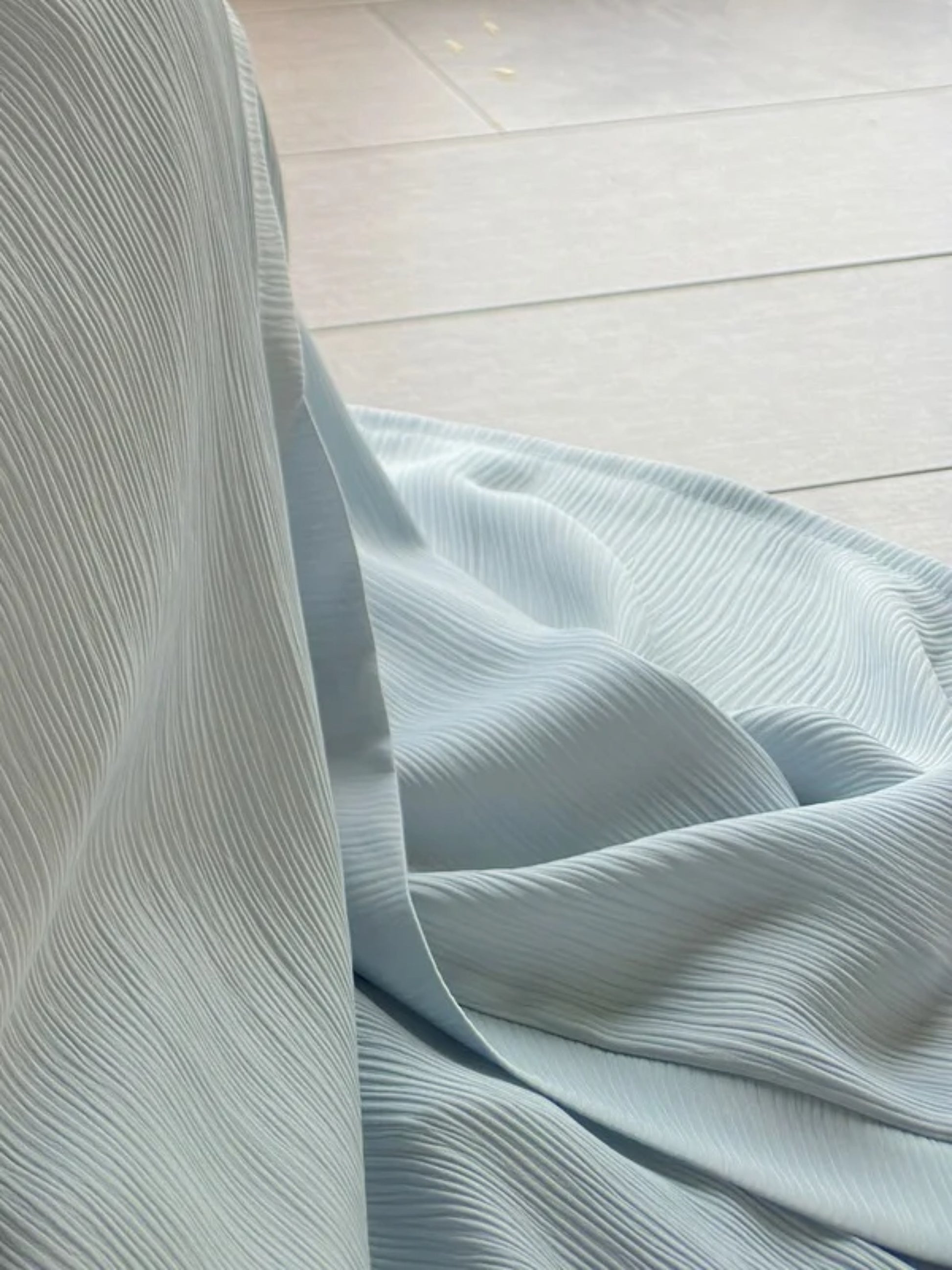 Frozen Abaya - Premium Crinkle Modest Wear | Hamzadot